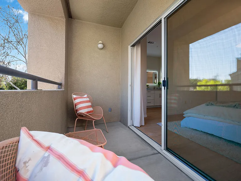 703 Star Jasmine Ct — Photo 34