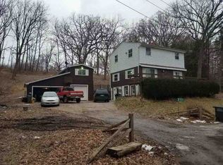 N9176 Ravine Dr, East Troy, WI 53120