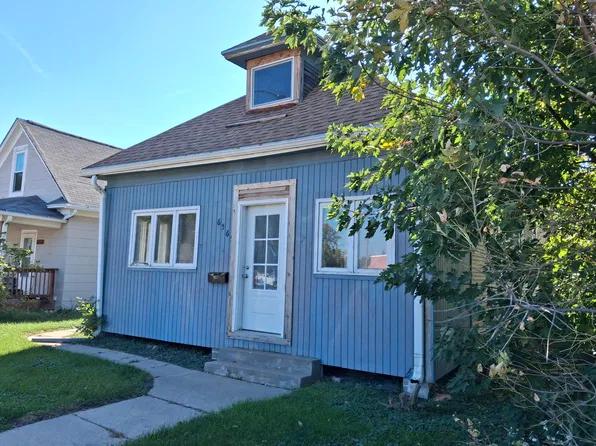 6565 Maple St, Omaha, NE 68104