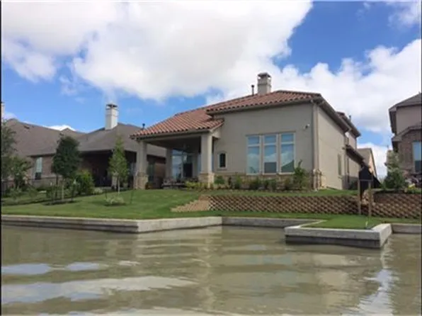 17915 Pecan Bayou Ln, Cypress, TX 77433