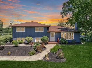 43411 N Lake Ave, Antioch, IL 60002