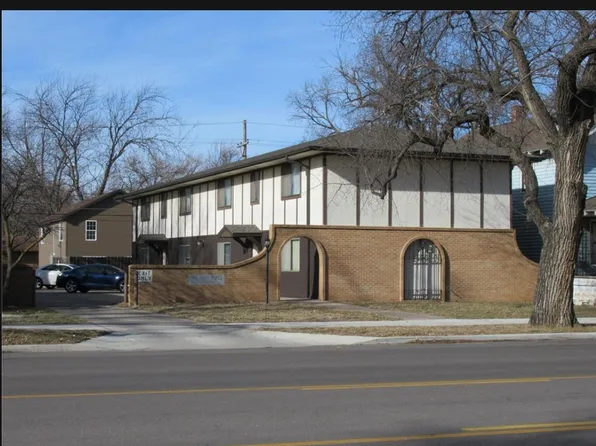 1415 N Main St APT 7, Hutchinson, KS 67501