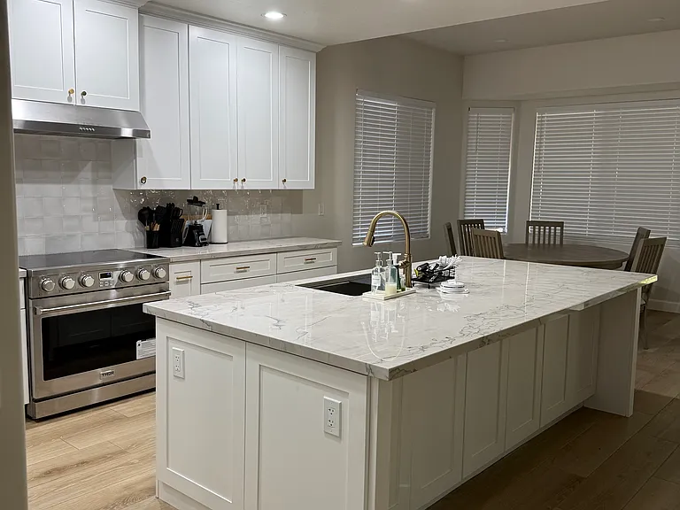 344 W Leah Ave — Photo 8