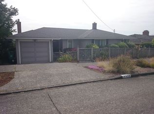 3320 37th Ave W, Seattle, WA 98199