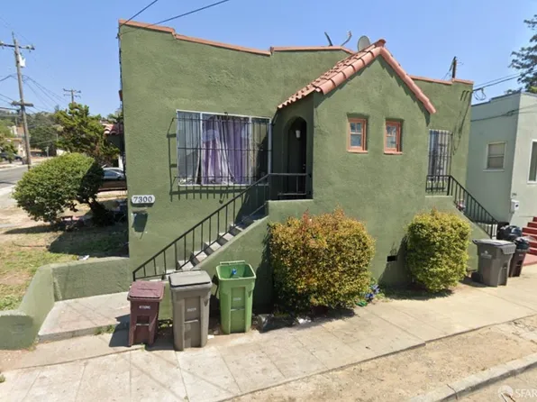 7300-7302 Ney Ave, Oakland, CA 94605