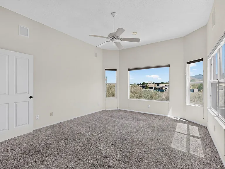 10900 San Francisco Rd NE — Photo 19