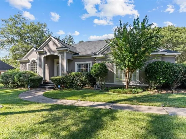 527 Riveredge Pkwy, Dothan, AL 36303