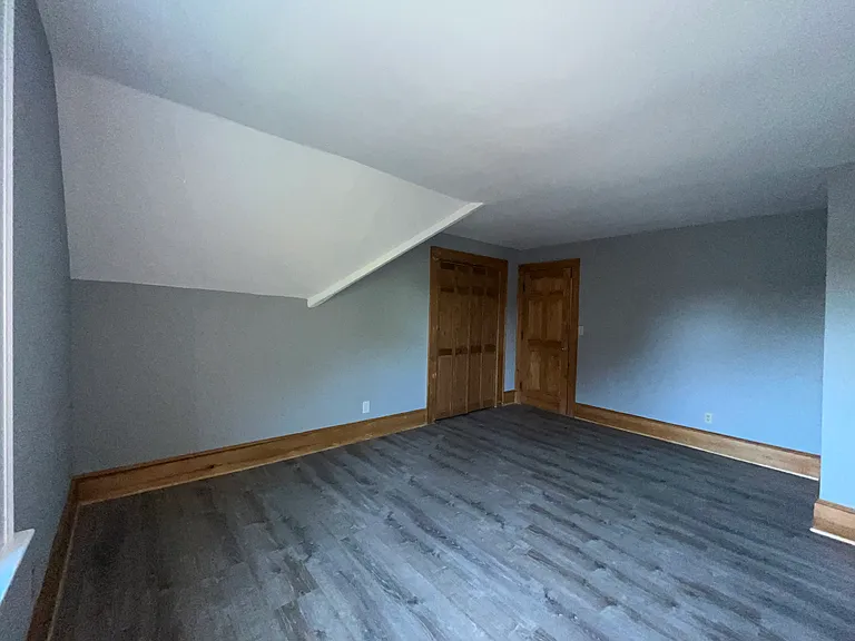 551 Townsend Ave #3 — Photo 11