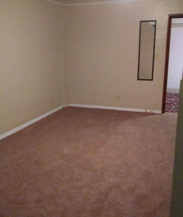 1st image of 2301 W Pacific Ave APT 204