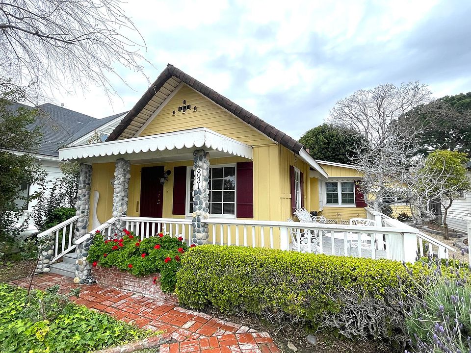 1st image of 3031 E Corto Pl #1