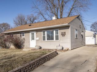 1124 Margaret St, Waukesha, WI 53186