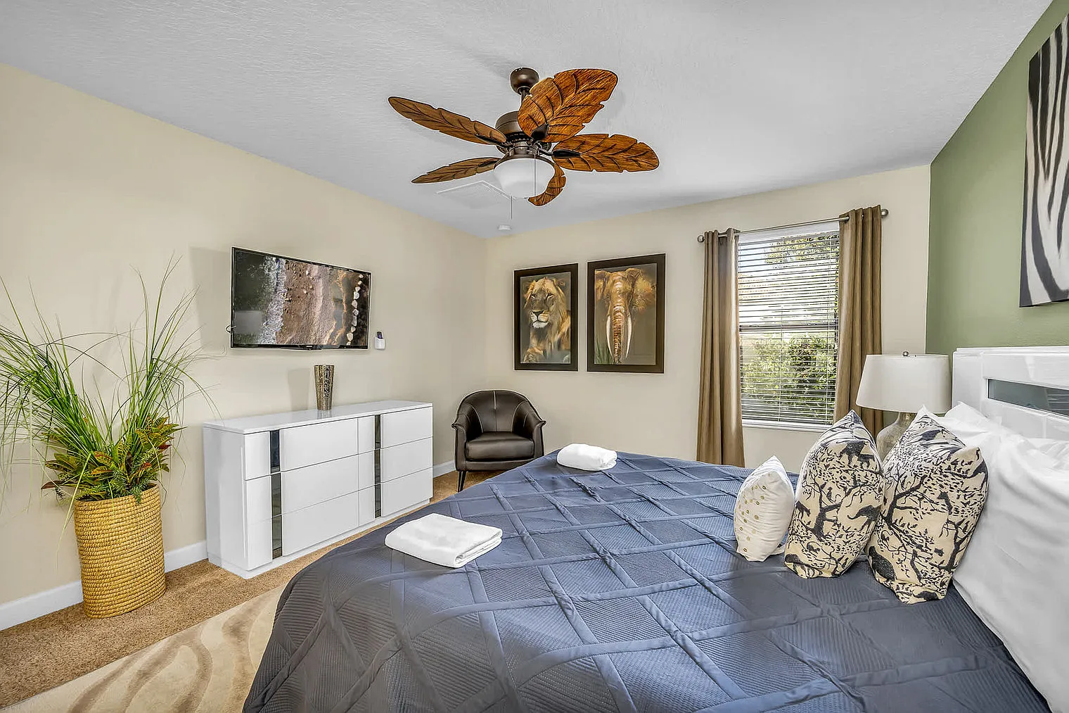 6 bed, 6.0 bath, 3336 sqft, $4,324 — Photo 3