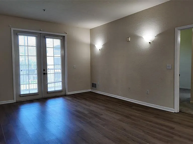 3051 Greystone Loop #206 — Photo 7