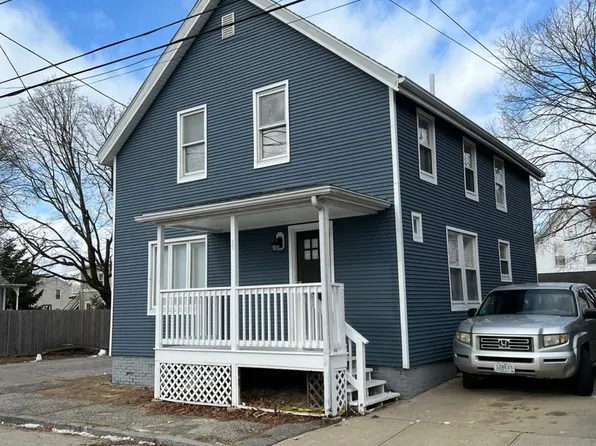 39 Maple Ave, Riverside, RI 02915