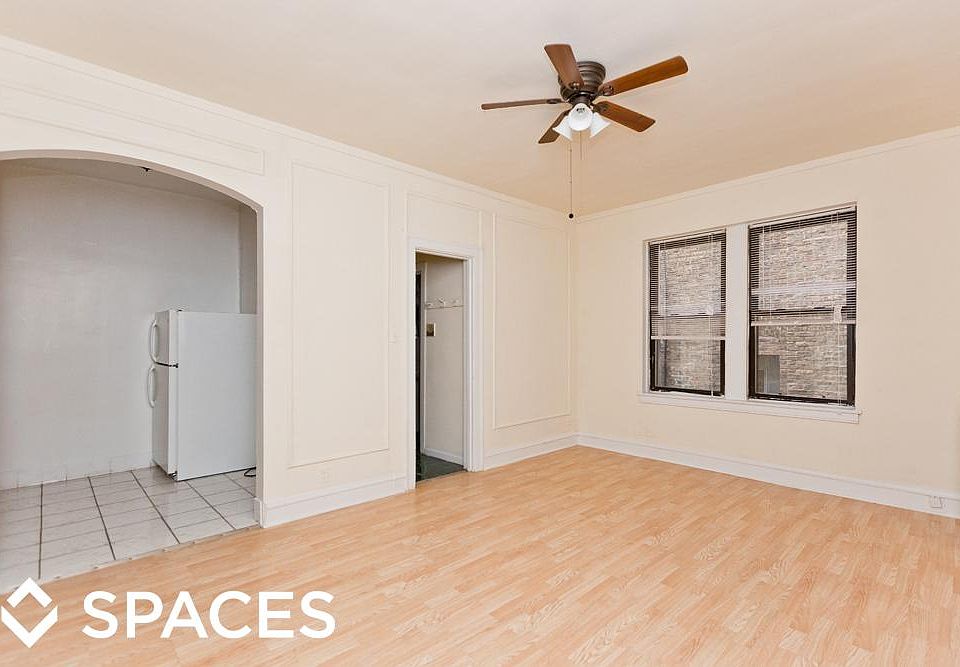 2nd image of 4851 N Damen Ave #104SRE