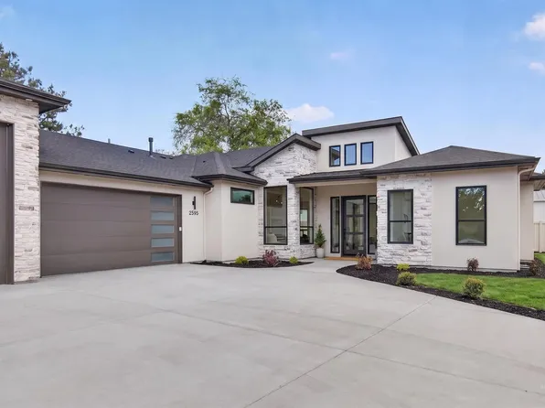 2591 S Greenwood Cir, Boise, ID 83706