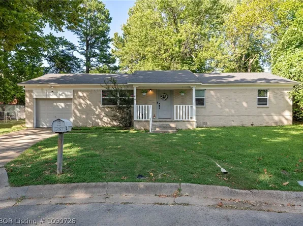 105 Cindy Cir, Fort Smith, AR 72908