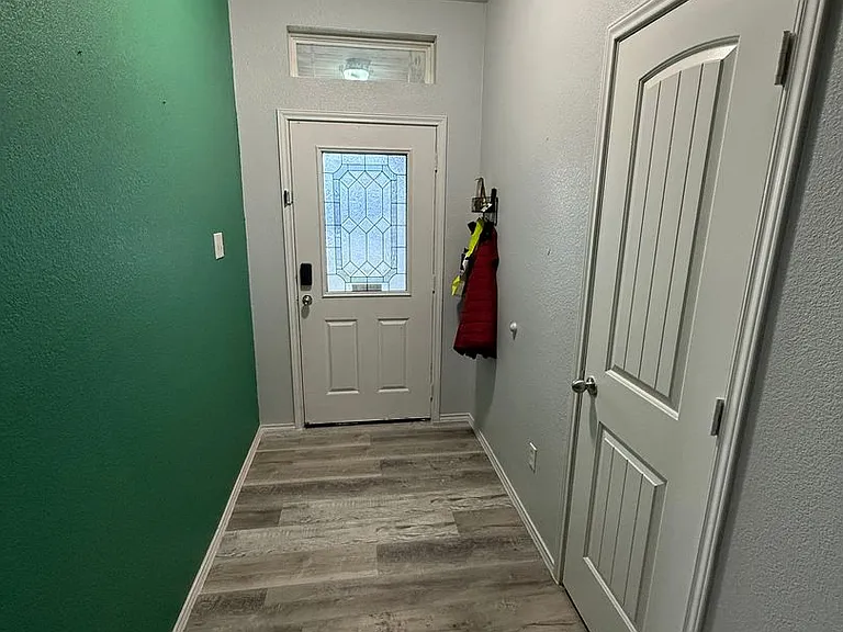 3505 Moline Cir — Photo 3