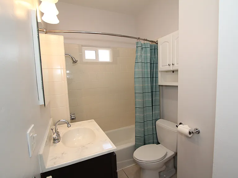 2939 E 3rd St — Photo 11