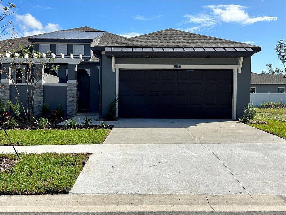1st image of 217 Villa Luna Ln