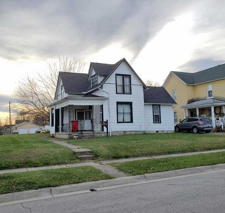 1st image of 3593 Park St