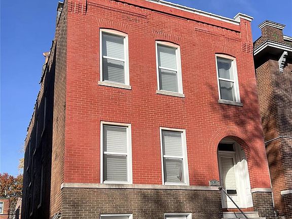 3rd image of 3735 Virginia Ave