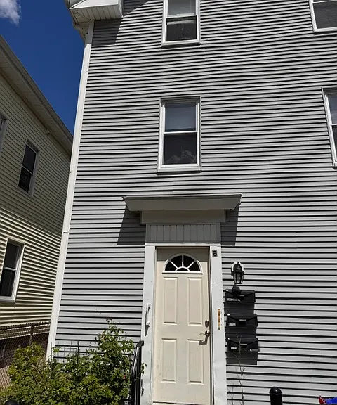 6 Goulding St #1 — Photo 14