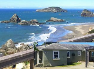 1347 Chetco Ave, Brookings, OR 97415