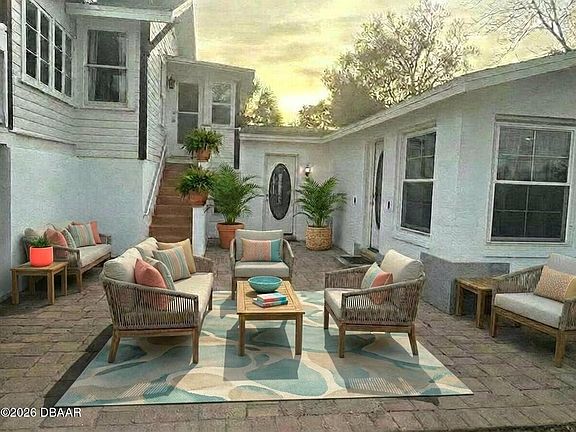 4th image of 318 Riverside Dr