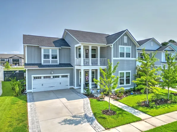 130 Medford St, Summerville, SC 29485