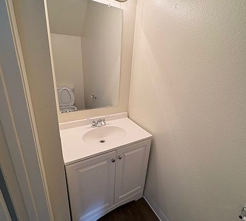 4th image of 288 N Spruce Ave #70