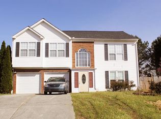 1521 Blossom Ct, Norcross, GA 30093