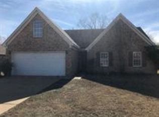 100 Clay Hills Dr, Oakland, TN 38060