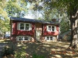 5515 Tallow St, Fredericksburg, VA 22407