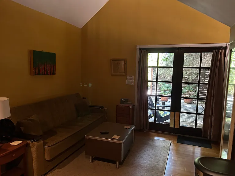 6621 De Longpre Ave — Photo 23