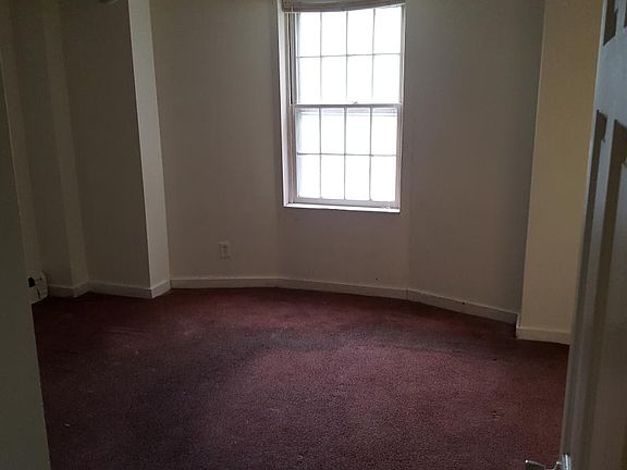 2nd Flr Back Bedroom