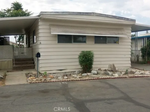 999 S Santa Fe Ave Space 15, San Jacinto, CA 92583