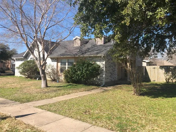 4502 Carr St, The Colony, TX 75056