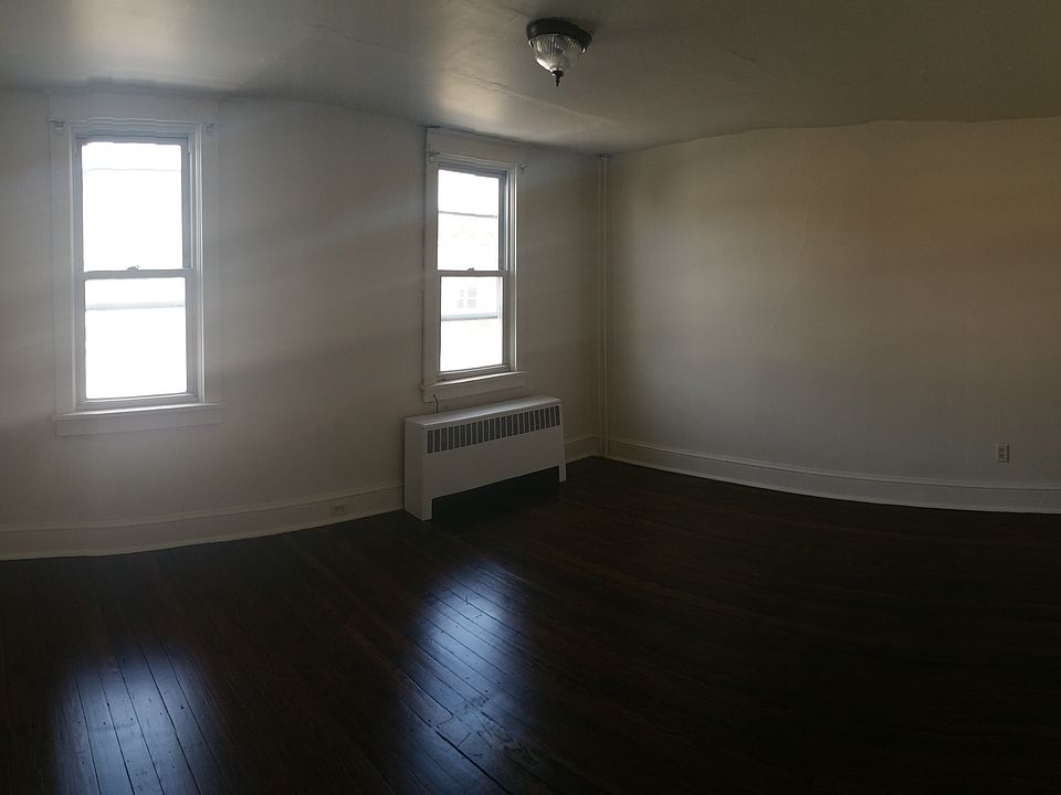 1st image of 344 Washington St