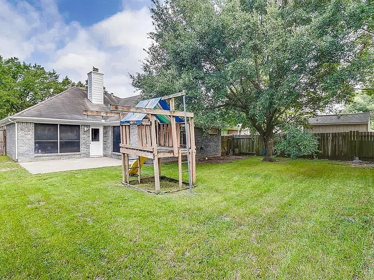 3026 Silver Spring Trl — Photo 31
