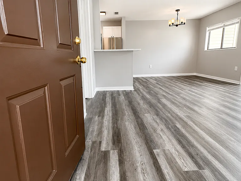 4247 Jason Rd — Photo 2