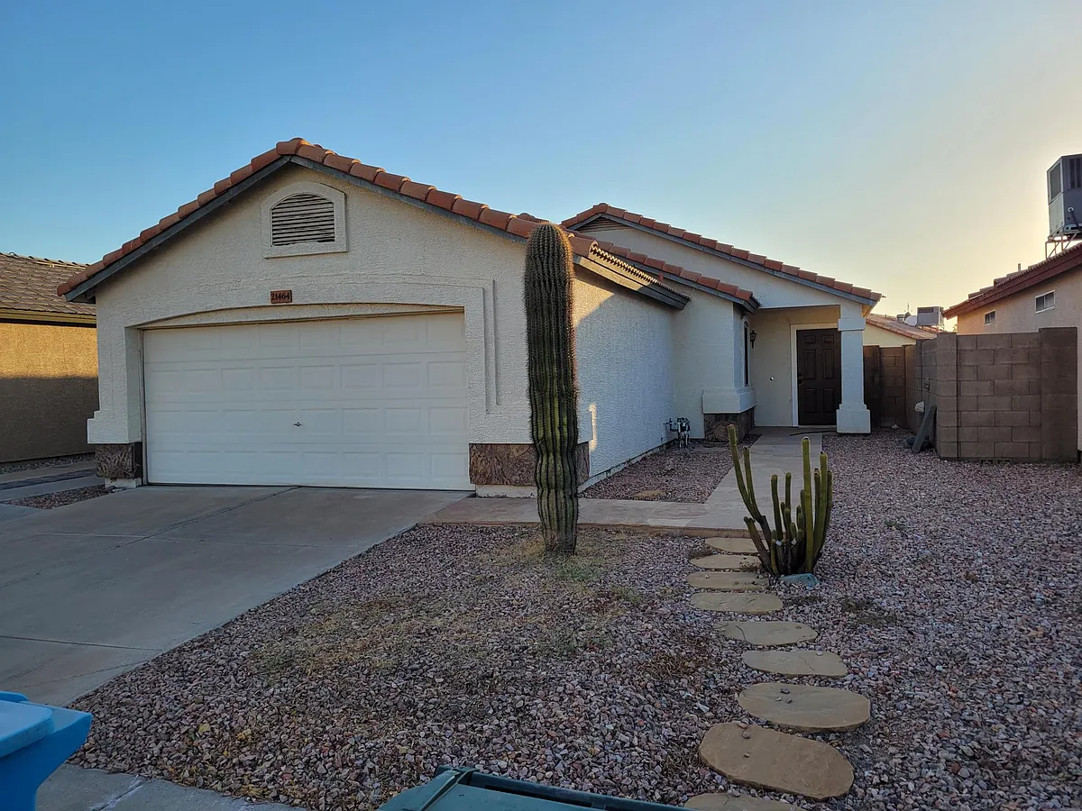 Building Photo - 21464 N 29th Dr