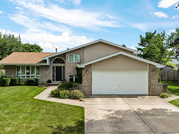 1860 Harvard Ln, New Lenox, IL 60451