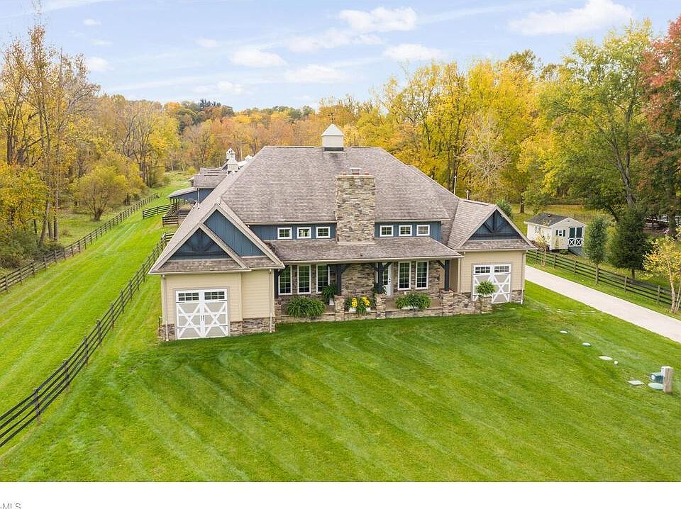 12100 Tinkers Creek Rd, Valley View, OH 44125 Zillow