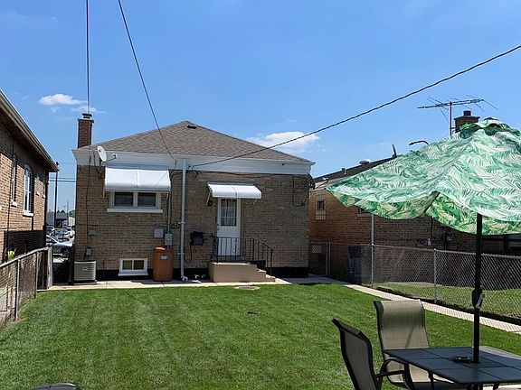 2nd image of 1812 S 55th Ave