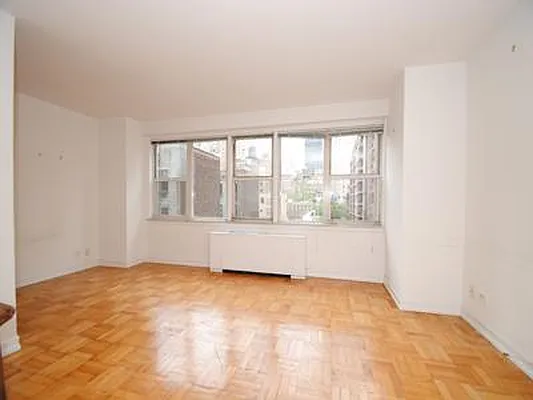 Rented by Buchbinder & Warren | media 14