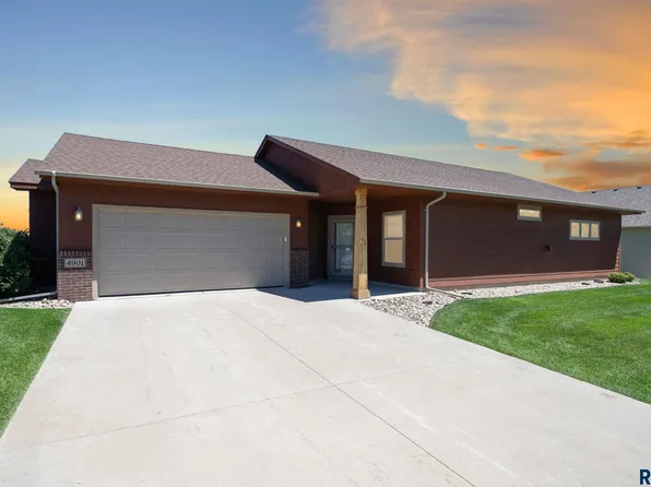 4901 E Villa Ridge St, Sioux Falls, SD 57110