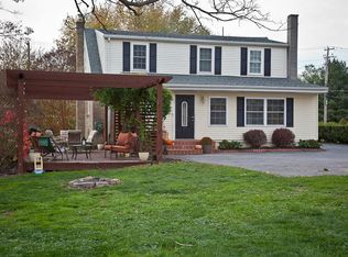 921 Rohrerstown Rd, Lancaster, PA 17601