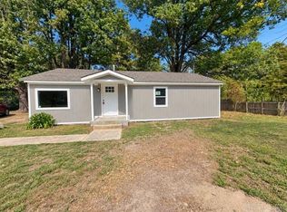 635 W Kay St, Piggott, AR 72454