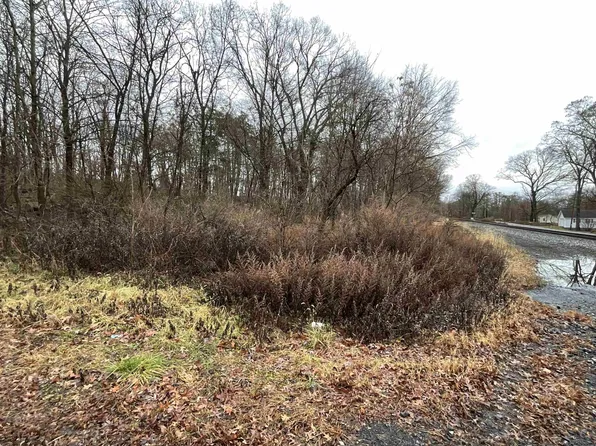 Eastern Avenue, Ulster Park, NY 12477